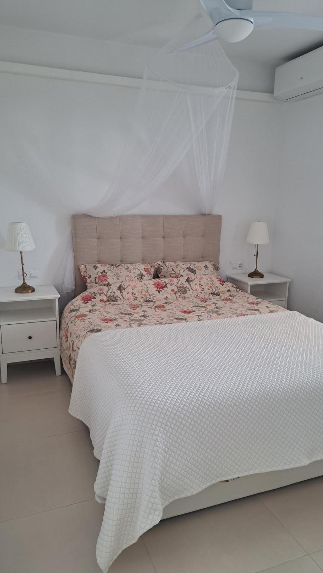 Apartment Luxury Near The Sea